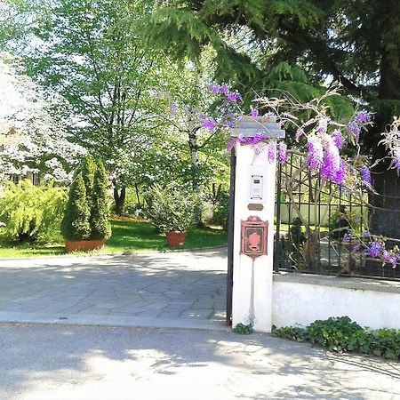 Villa Maria Sole Revello Buitenkant foto