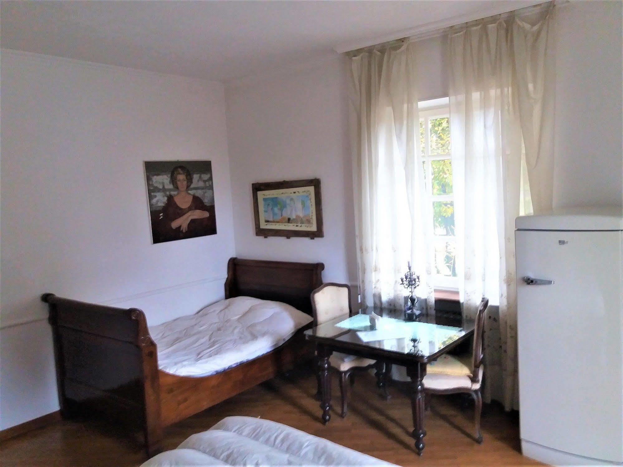 Villa Maria Sole Revello Buitenkant foto