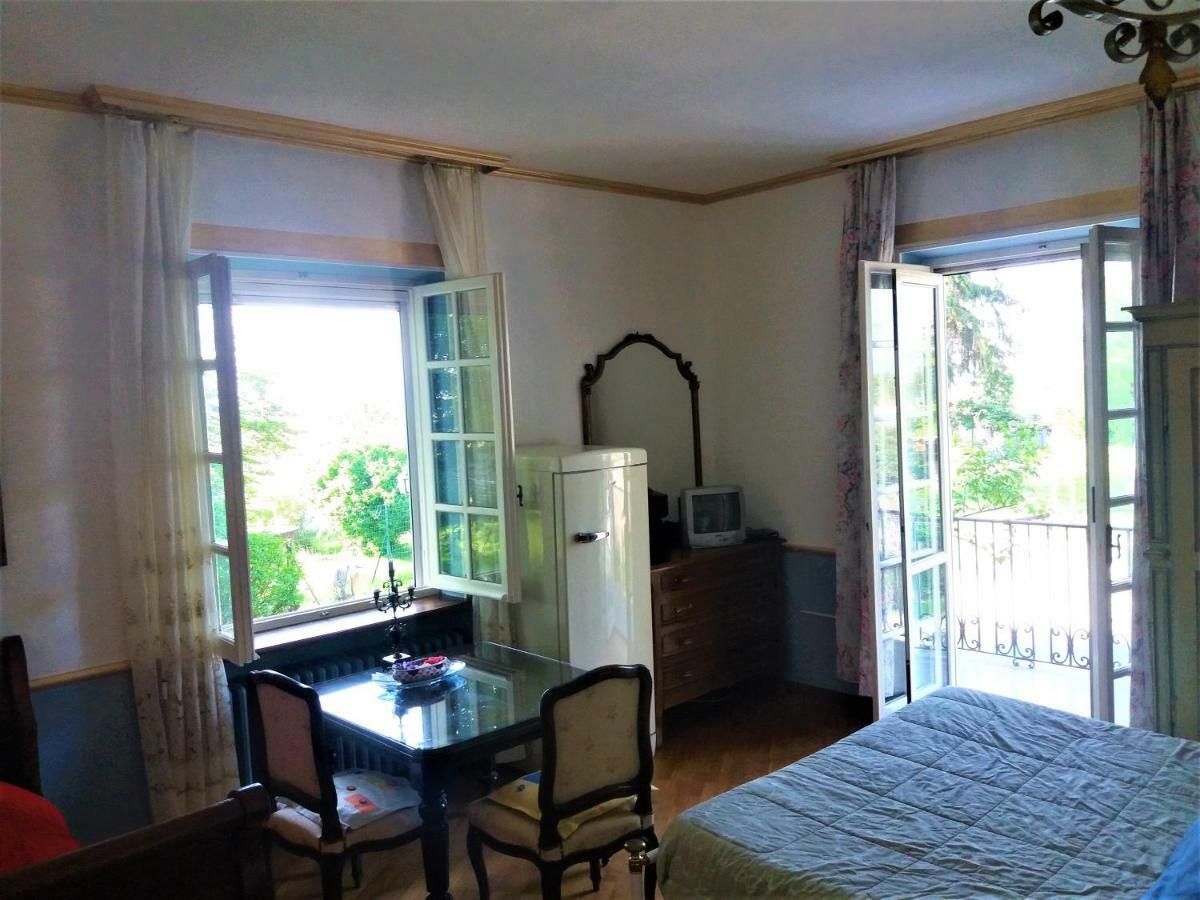 Villa Maria Sole Revello Buitenkant foto